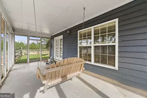 Exterior - 856 Colwell Rd, Jackson, GA 30233 photo 6 of 10