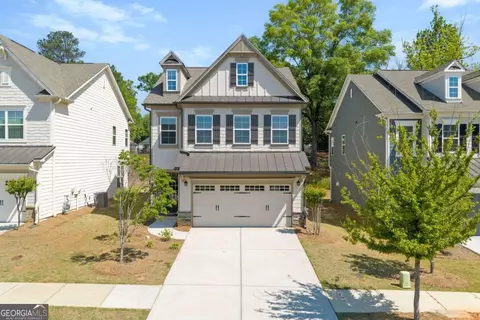3395 Park Pointe Cir, Scottdale, GA 30079