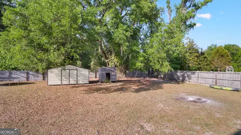 Exterior - 258 Nashview Trl, Allenhurst, GA 31301 photo 3 of 5