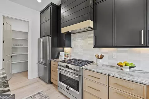 Kitchen - 1962 8th St #5, Chamblee, GA 30341 photo 6 of 8