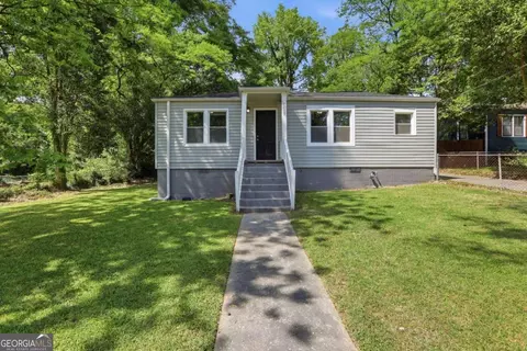 215 Moreland Way, Atlanta, GA 30354