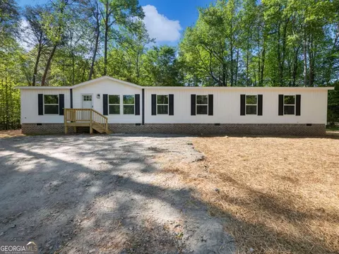 5228 Bogus Rd, Gainesville, GA 30506