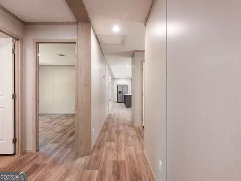 Entry Way - 3045 Fowler Rd, Gainesville, GA 30501 photo 5 of 5
