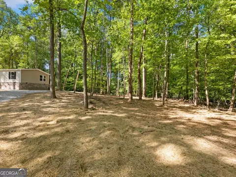 Exterior - 3045 Fowler Rd, Gainesville, GA 30501 photo 4 of 10