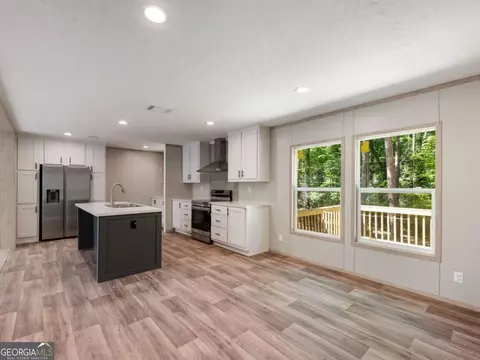 Kitchen - 3045 Fowler Rd, Gainesville, GA 30501 photo 5 of 5