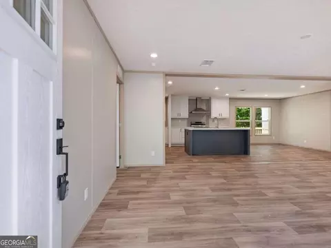 Entry Way - 3045 Fowler Rd, Gainesville, GA 30501 photo 1 of 5