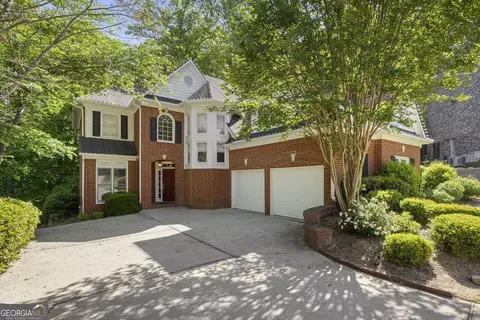 5052 Vinings Estates Ct SE, Mableton, GA 30126