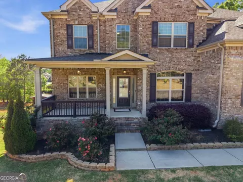 Exterior - 604 Augusta Dr, Fairburn, GA 30213 photo 6 of 12