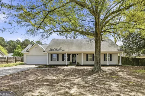 4685 Beaver Rd, Loganville, GA 30052