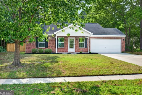 410 Shadowbrook Cir, Springfield, GA 31329
