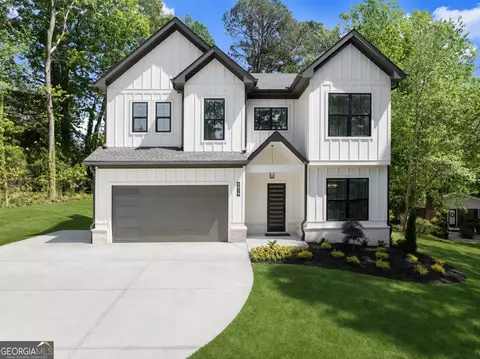 5019 Nichols Dr, Flowery Branch, GA 30542