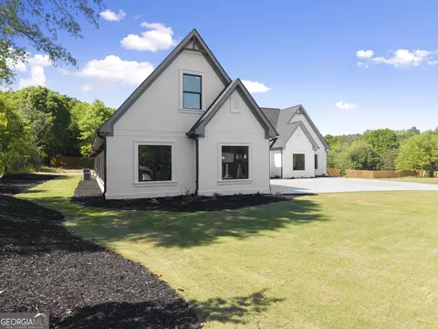 Exterior - 2366 Wall Rd, Monroe, GA 30655 photo 4 of 54