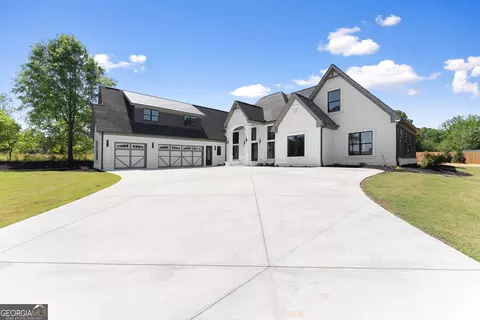 Exterior - 2366 Wall Rd, Monroe, GA 30655 photo 9 of 54