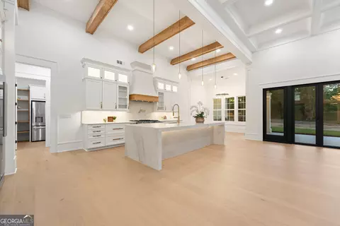 Kitchen - 2366 Wall Rd, Monroe, GA 30655 photo 13 of 15