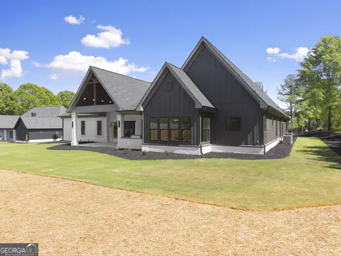 Exterior - 2366 Wall Rd, Monroe, GA 30655 photo 14 of 54