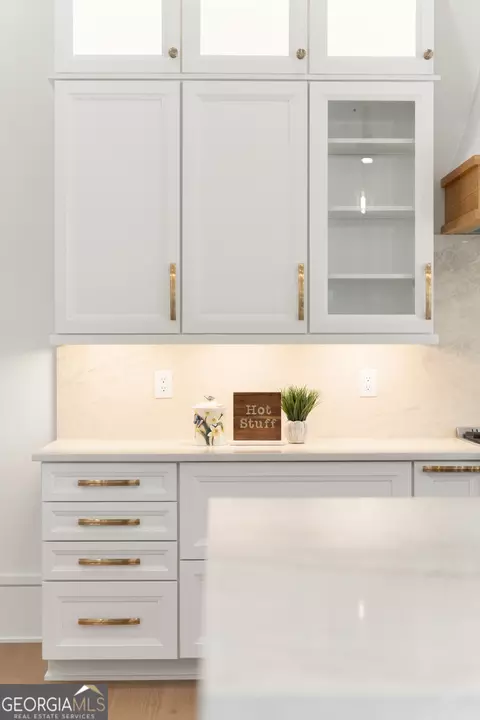 Kitchen - 2366 Wall Rd, Monroe, GA 30655 photo 11 of 15