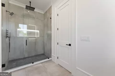 Bath - 2366 Wall Rd, Monroe, GA 30655 photo 8 of 21