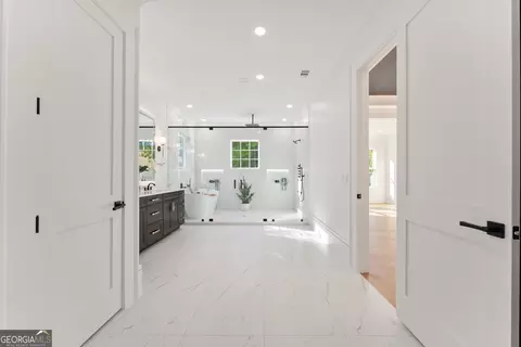 Entry Way - 2366 Wall Rd, Monroe, GA 30655 photo 1 of 6