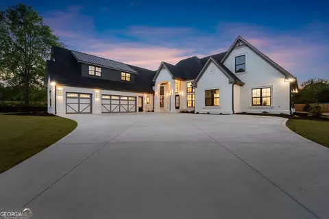 Exterior - 2366 Wall Rd, Monroe, GA 30655 photo 19 of 54