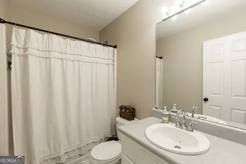 Bath - 475 Tanner Rd, Dacula, GA 30019 photo 1 of 5