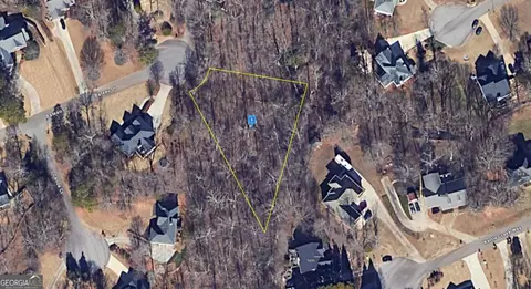 6039 Bateau Dr, Flowery Branch, GA 30542