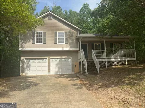 483 Thornbrooke Dr, Hiram, GA 30141