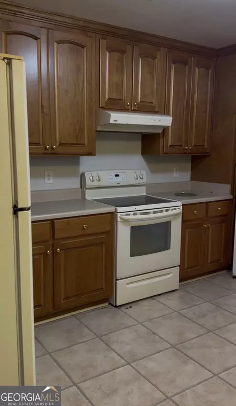 Kitchen - 203 Old Mill Rd, Rydal, GA 30171 photo 1 of 1