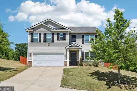 378 Indian River Dr, Jefferson, GA 30549