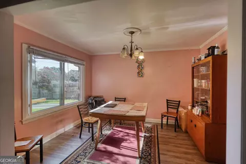 Dining - 205 Laurel St, Griffin, GA 30224 photo 1 of 4