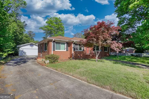 Exterior - 205 Laurel St, Griffin, GA 30224 photo 6 of 15