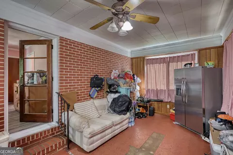 Exterior - 205 Laurel St, Griffin, GA 30224 photo 1 of 15