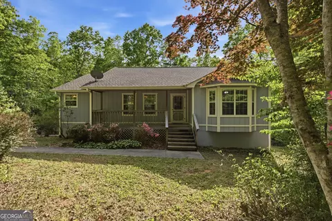 47 Terrys Pl, Cleveland, GA 30528