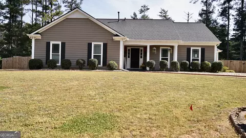 3662 Bowbridge Ln, Snellville, GA 30039
