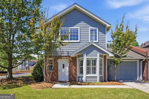 102 Fowler Ct, Decatur, GA 30030