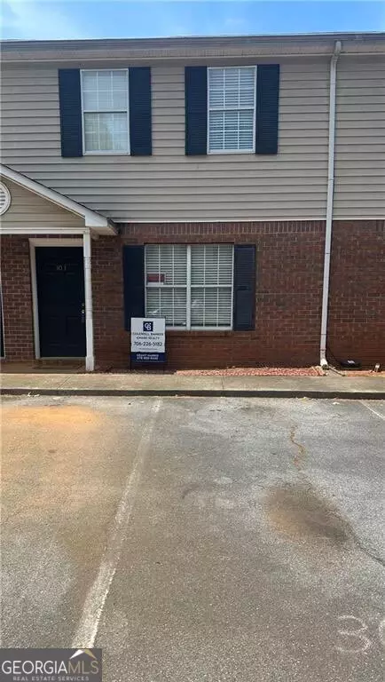 303 Iron Belt Ct, Cartersville, GA 30120