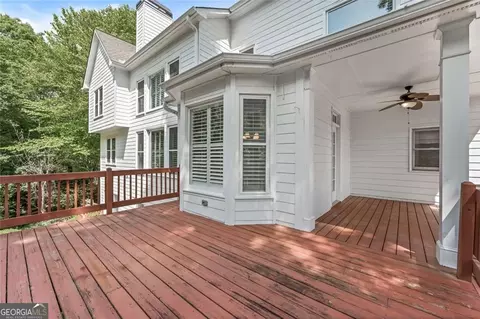 Exterior - 175 Woodcliff Dr, Suwanee, GA 30024 photo 4 of 13