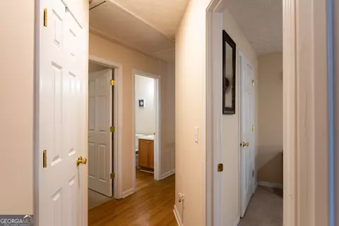 Entry Way - 325 Clearbrook Dr, Covington, GA 30016 photo 4 of 5