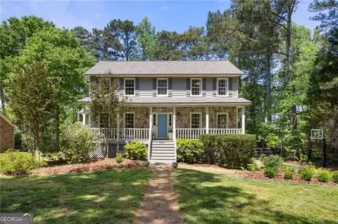 5351 Amhurst Dr, Peachtree Corners, GA 30092