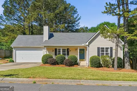 53 Kingston Pointe Dr, Kingston, GA 30145