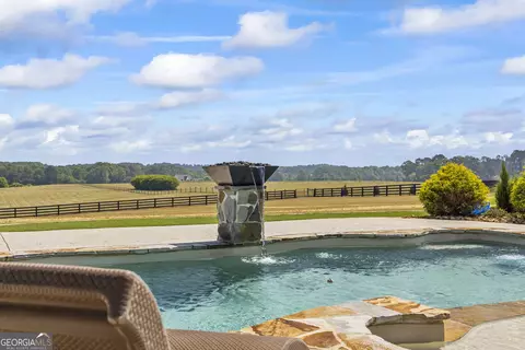 Exterior - 3883 Bold Springs Rd, Monroe, GA 30656 photo 19 of 27