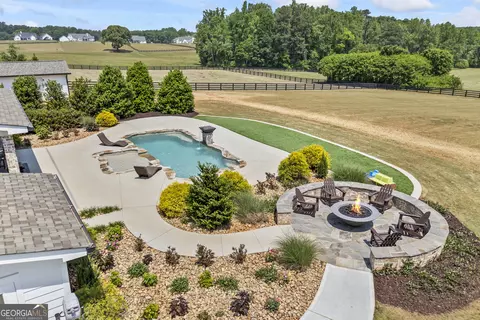 Exterior - 3883 Bold Springs Rd, Monroe, GA 30656 photo 18 of 27
