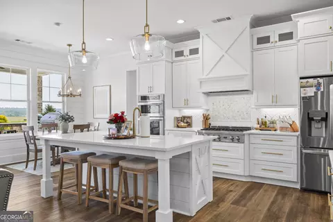 Kitchen - 3883 Bold Springs Rd, Monroe, GA 30656 photo 2 of 10