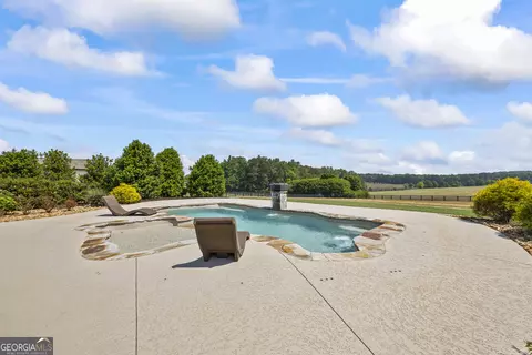 Exterior - 3883 Bold Springs Rd, Monroe, GA 30656 photo 14 of 27