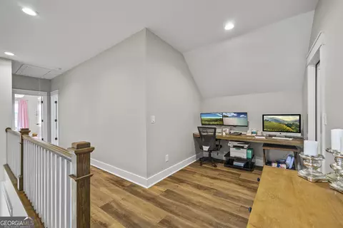 Entry Way - 3883 Bold Springs Rd, Monroe, GA 30656 photo 5 of 7