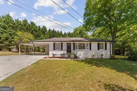951 Cherokee Trl SE, Smyrna, GA 30080