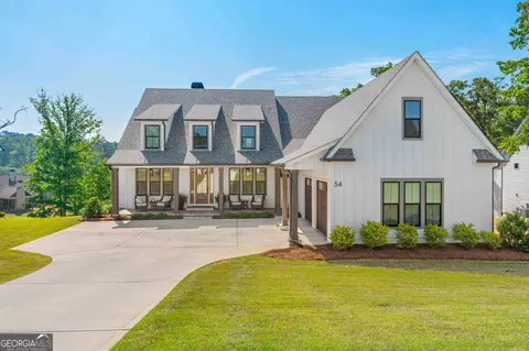 54 N Cove Dr, Newnan, GA 30263
