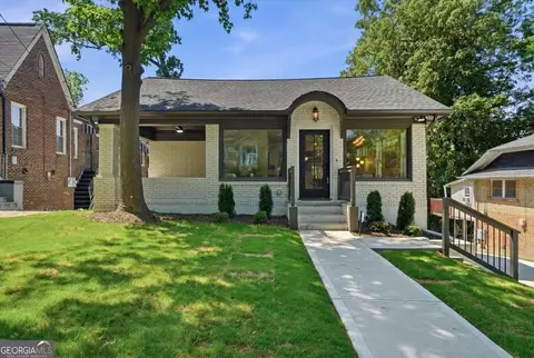 1566 Olympian Cir, Atlanta, GA 30310