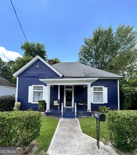 1012 Institute St NW, Conyers, GA 30012