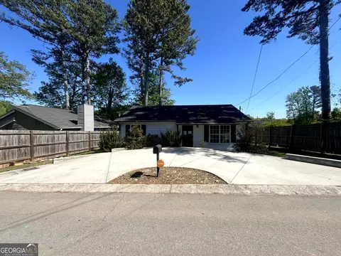 2881 Waverly Cv, Buford, GA 30518