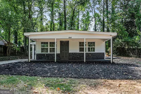 846 Mell Ct SE, Smyrna, GA 30080